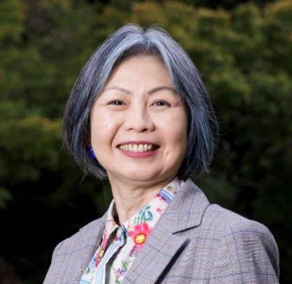 美馬 のゆり 氏